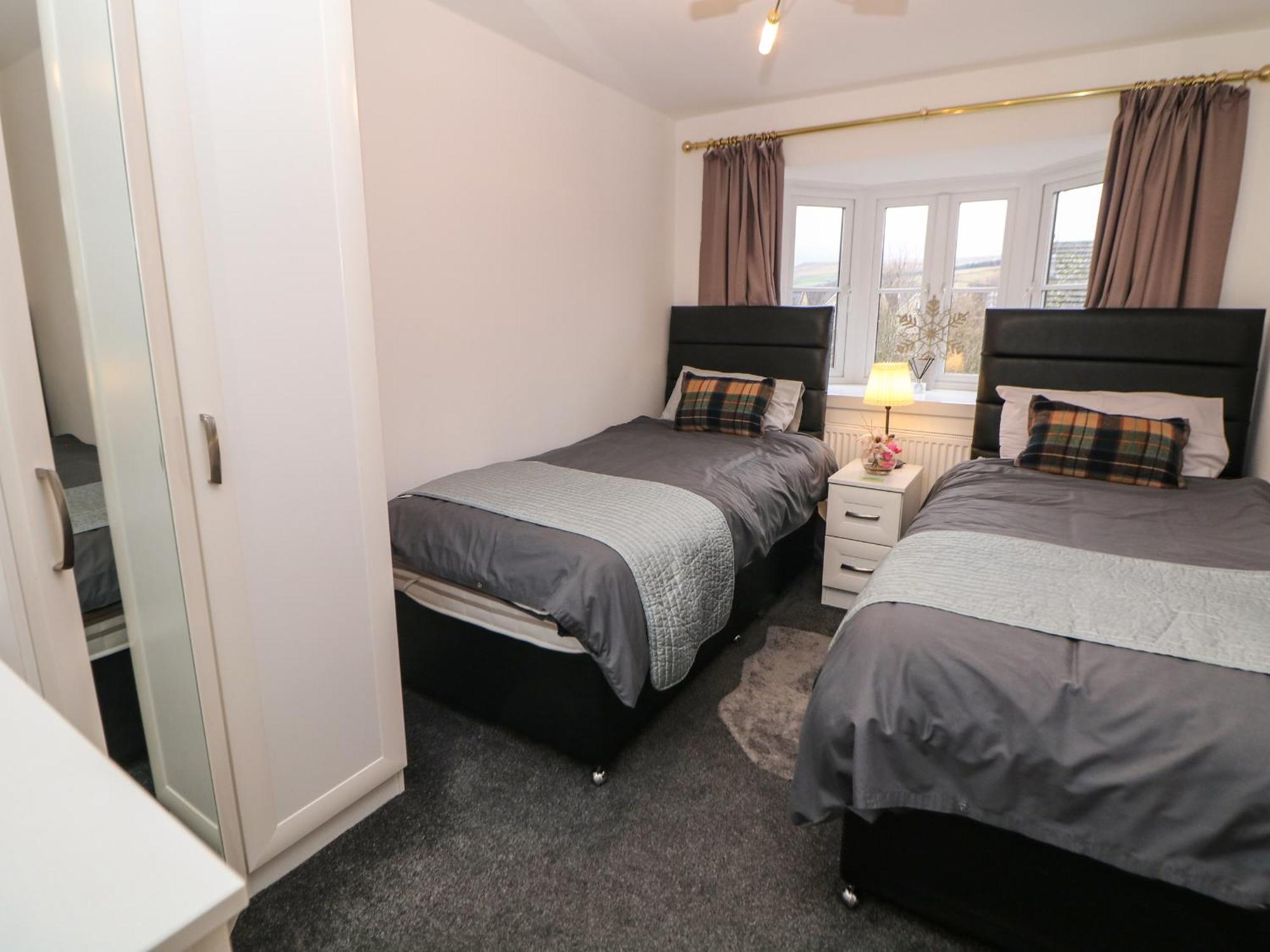 2 Carr Farm Close Holiday home
